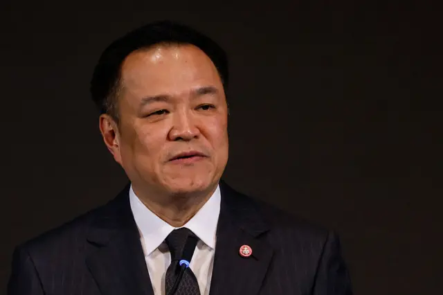 ထိုင်းဝန်ကြီးချုပ် အနုတင် ချန်ဝီရာကူလ် (ပုံဟောင်း)