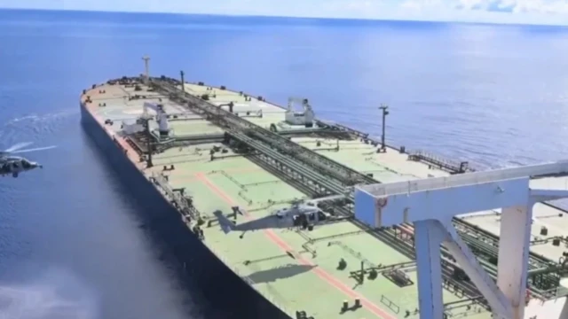 एम/टी मजिस्टिक एक्स