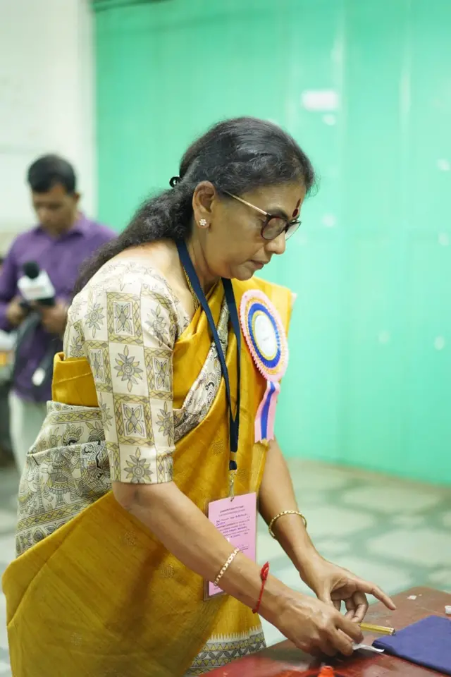 அதிமுக முன்னாள் அமைச்சர் கோகுல இந்திரா , தமிழ்நாடு சட்டப்பேரவை தேர்தல் 2026