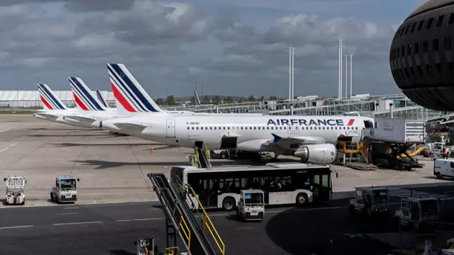फ़्रासीसी एयरपोर्ट (प्रतीकात्मक तस्वीर)