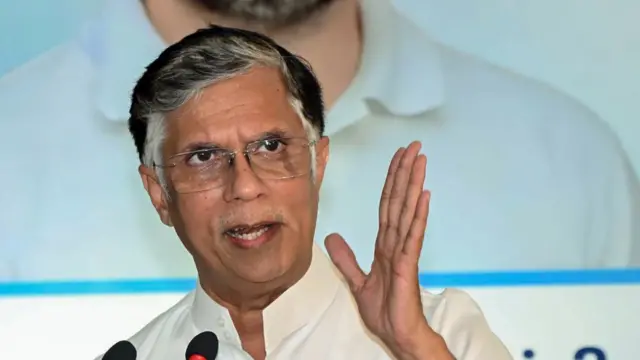 पवन खेड़ा