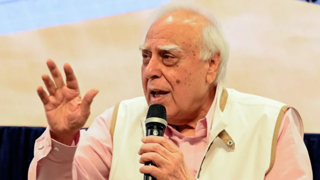 कपिल सिब्बल