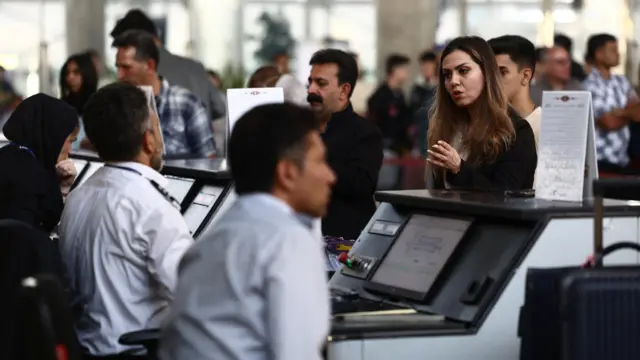 فرودگاه امام