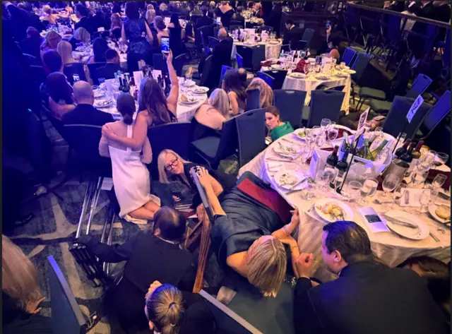 वॉशिंगटन हिल्टन में फ़ायरिंग के बाद अफ़रा-तफ़री का माहौल