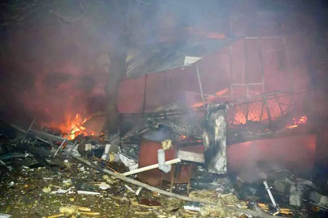 пожар на месте удара в Одессе