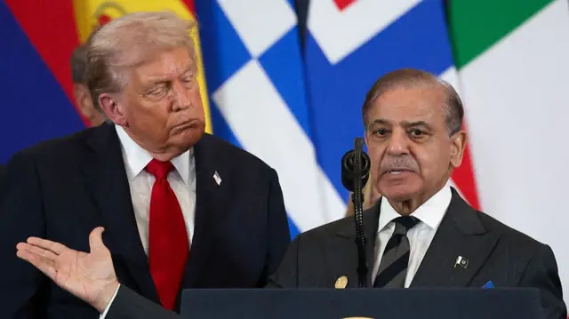 डोनाल्ड ट्रंप और शहबाज़ शरीफ़