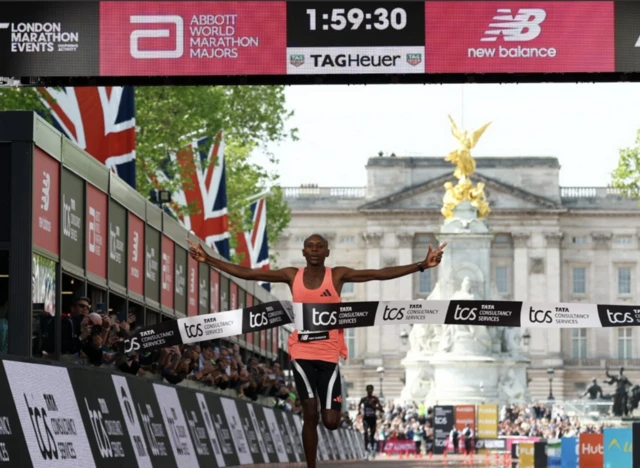 Atileetii Keeniyaa Sabaastiyaan Saawee