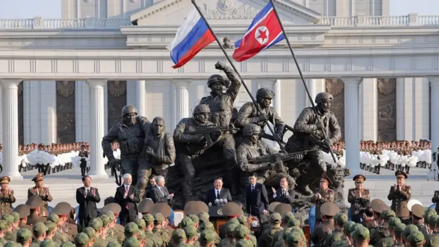 открытие монумента, большой многофигурной композиции