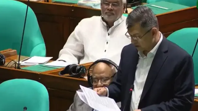 স্বরাষ্ট্রমন্ত্রী সালাহউদ্দিন আহমদ