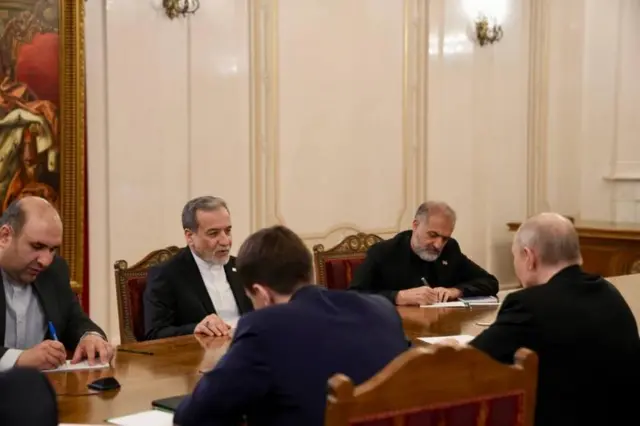 دیدار عراقچی با ولادیمیر پوتین