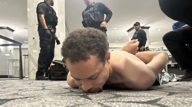 संदिग्ध