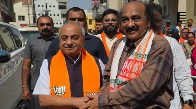 પ્રતીકાત્મક તસવીર