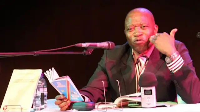 Isanamu y'Umushingamateka André Mbata