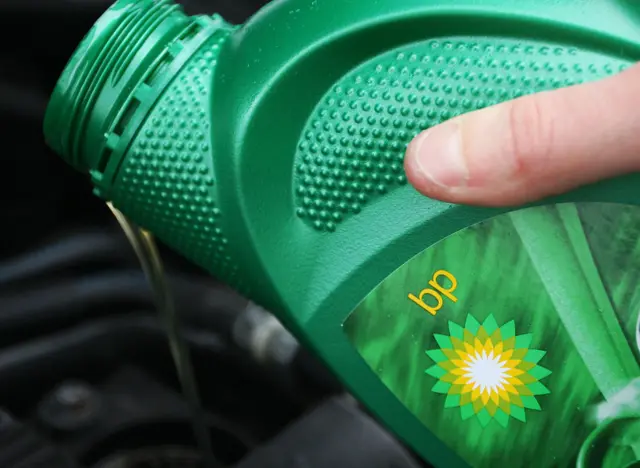 شعار شركة بي بي على أحد منتجاتها