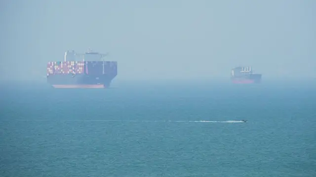 स्ट्रेट ऑफ़ होर्मुज़