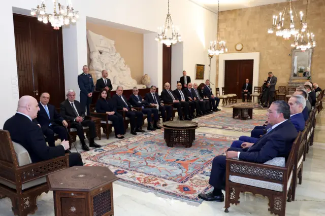 لقاء الرئيس اللبناني جوزاف عون مع وفد الهيئات الاقتصادية في لبنان