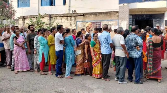 மேற்கு வங்க தேர்தல், மம்தா பானர்ஜி, அரசியல்