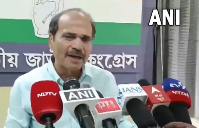 তৃণমূলের কড়া সমালোচনা করেছেন অধীর রঞ্জন চৌধুরী।