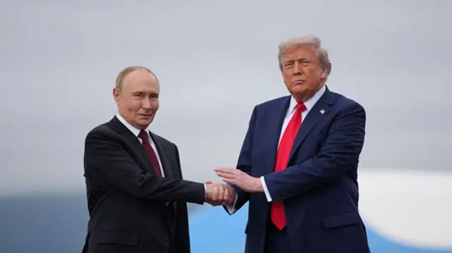 डोनाल्ड ट्रंप और व्लादिमीर पुतिन