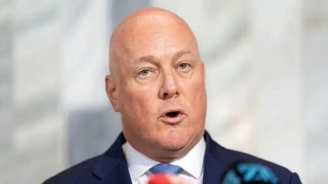 क्रिस्टोफर लक्सन