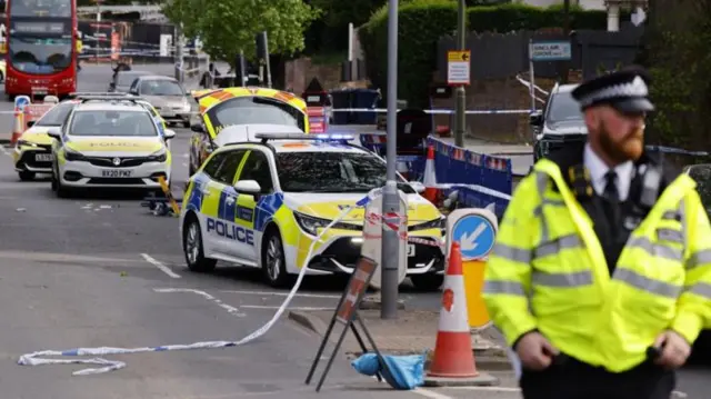 लंदन में यहूदी समुदाय के दो लोगों पर हमला