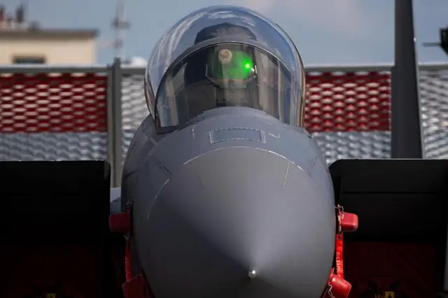 Jeettii waraanaa F-15E Agarsiisa Humna Qilleensaa Paaris irratti bara 2025 mul'ate