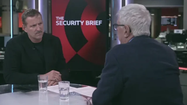 گفتگو با کارشناس امنیتی درباره سناریوهای مختلف وضعیت افسر دوم مفقود اف-۱۵ سرنگون‌شده