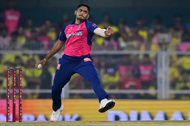 तुषार देशपांडे