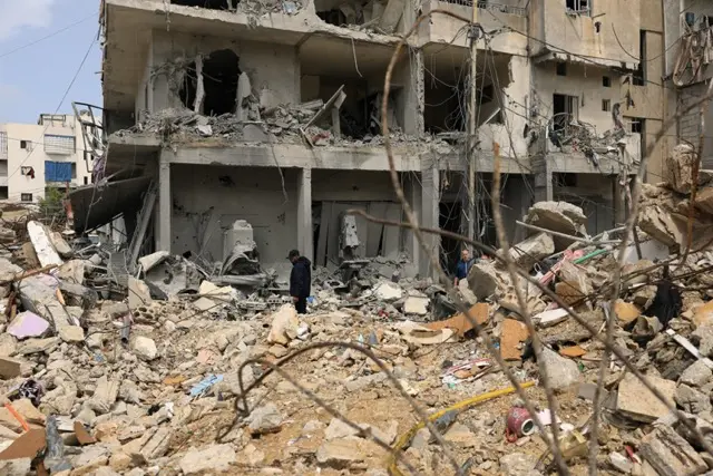 حملات اسرائیل بر لبنان