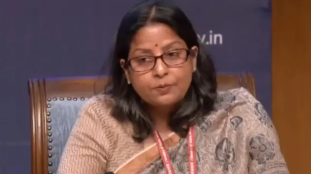 पेट्रोलियम और नेचुरल गैस मंत्रालय की जॉइंट सेक्रेटरी सुजाता शर्मा