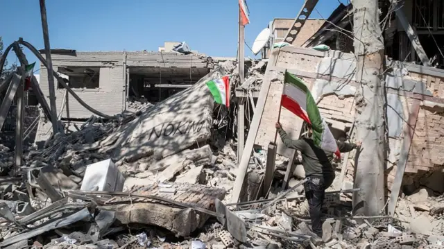 शरीफ़ यूनिवर्सिटी