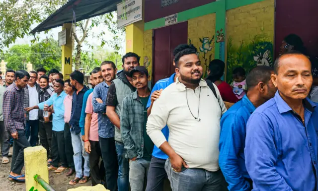 तिनसुकिया