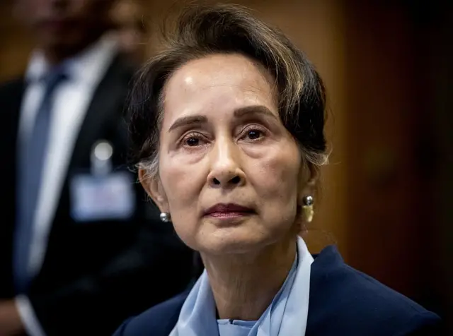 ၂၀၁၉ ခုနှစ်တုန်းက ICJ မှာတရားရင်ဆိုင်နေတဲ့ ဒေါ်အောင်ဆန်းစုကြည်