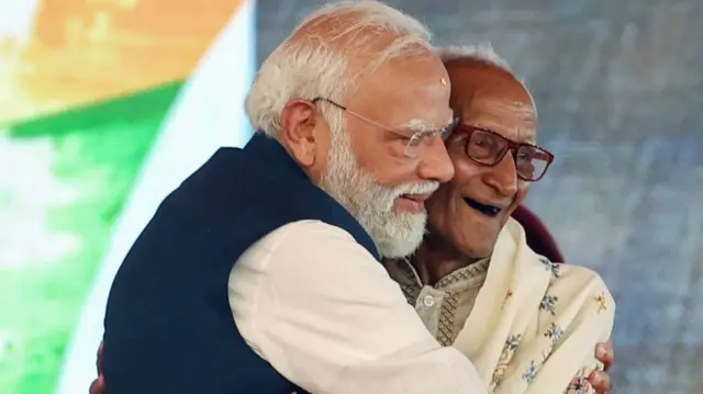 पीएम मोदी