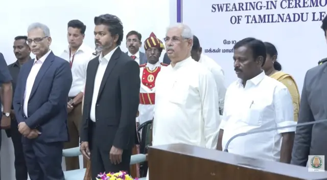 தற்காலிக சபாநாயகர் பதவியேற்பு