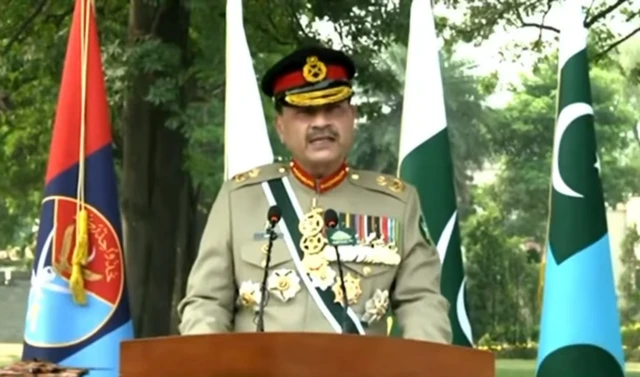 عاصم منیر