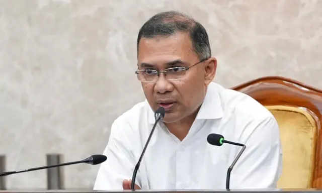 প্রধানমন্ত্রী তারেক রহমান সোমবার রাজধানীর তেজগাঁওয়ে প্রধানমন্ত্রীর কার্যালয়ের শাপলা হলে পুলিশ সপ্তাহ-২০২৬ উপলক্ষে আয়োজিত অনুষ্ঠানে পুলিশ কর্মকর্তাদের উদ্দেশ্যে ভাষণ দেন