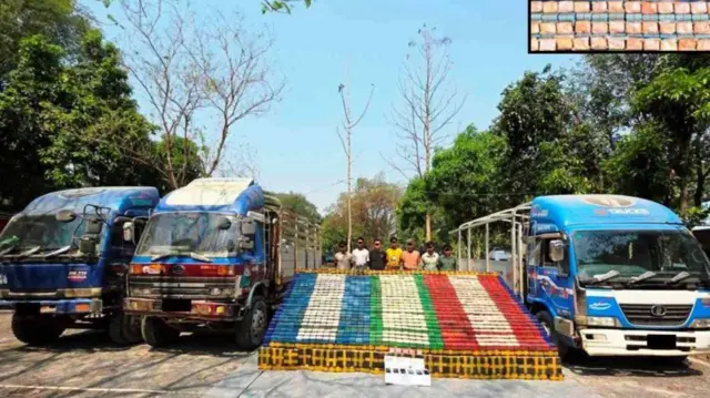 ကုန်တင်ကား ၃ စီး ဘိန်းဖြူထုတ်တွေနဲ့အတူ ဓာတ်ပုံတွဲရိုက်ထားတဲ့ အမျိုးသား ၇ ဦး