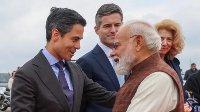 नरेंद्र मोदी और रोब येटेन