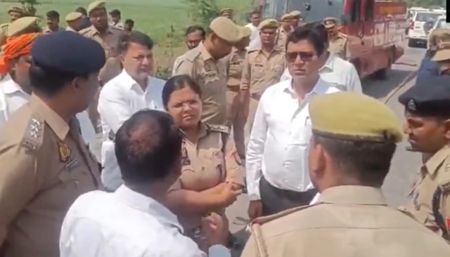 अधिकारी