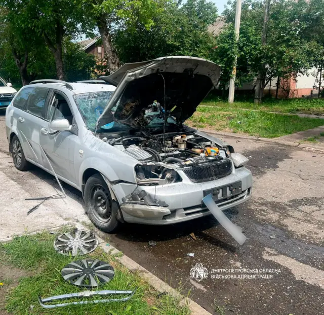 Поврежденная машина.