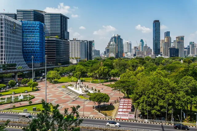 မတ်လ ၂၄ ရက်က ရိုက်ကူးထားတဲ့ ထိုင်းနိုင်ငံ၊ ဘန်ကောက်မြို့၊ လုမ္ပနီပန်းခြံမြင်ကွင်း (ပုံဟောင်း)