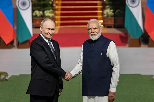 नरेंद्र मोदी और व्लादिमीर पुतिन