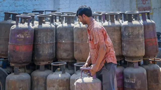 कॉमर्शियल सिलेंडर