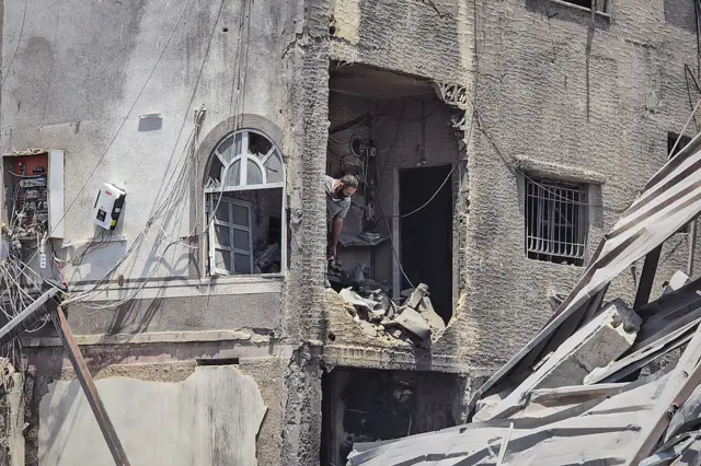 لبنان پر حملے