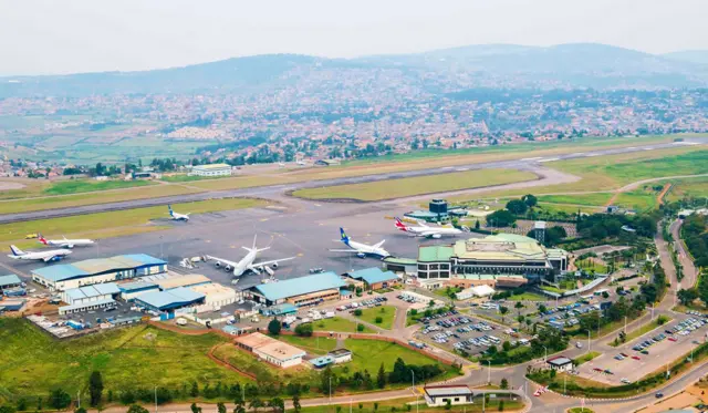 Ikibuga cy'indege muzamahanga cya Kigali i Kanombe