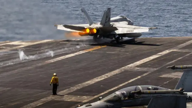 USS Abraham Lincoln
