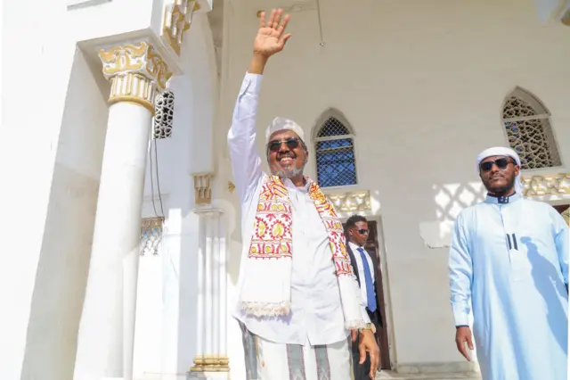 Sida salaadda Ciidul-Adxa looga oogay masaajidka Isbahaysiga Muqdisho