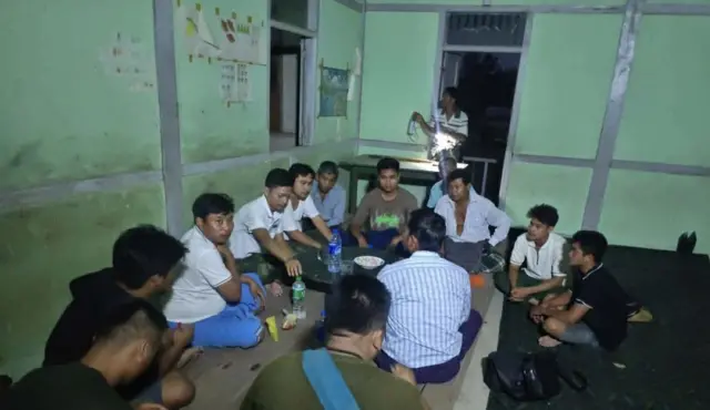 NUG နဲ့ SRF ဆွေးနွေးမှုမြင်ကွင်း