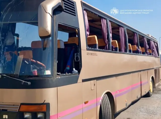 Поврежденный автобус